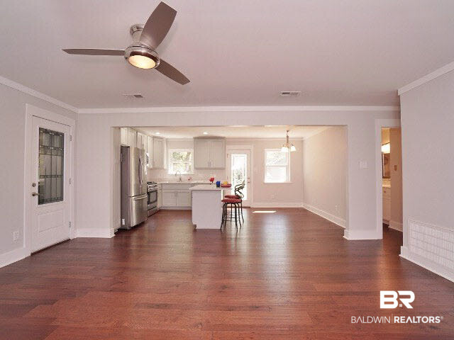 415 South Section Street Fairhope, AL 36532 - Photo 5 of 23