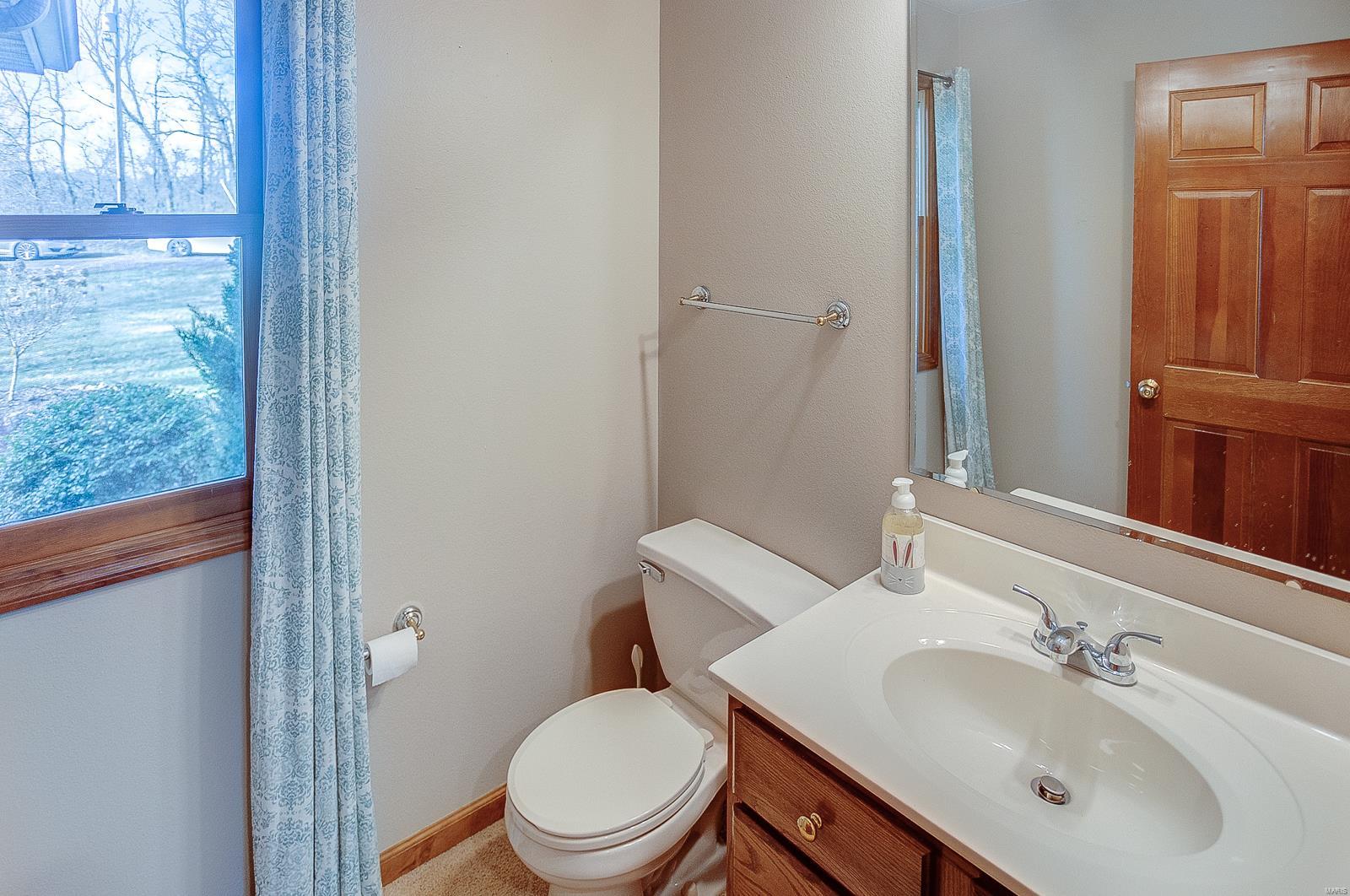 3226 Terpening Road Alton, IL 62002 - Photo 18 of 51