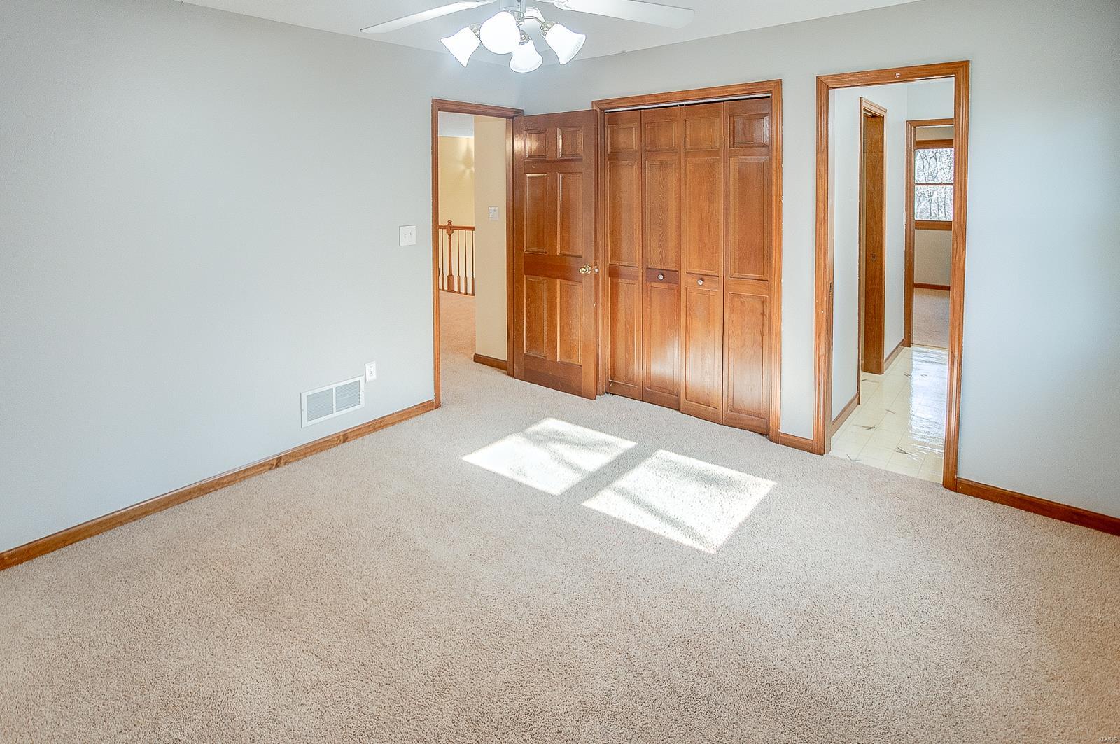 3226 Terpening Road Alton, IL 62002 - Photo 27 of 51