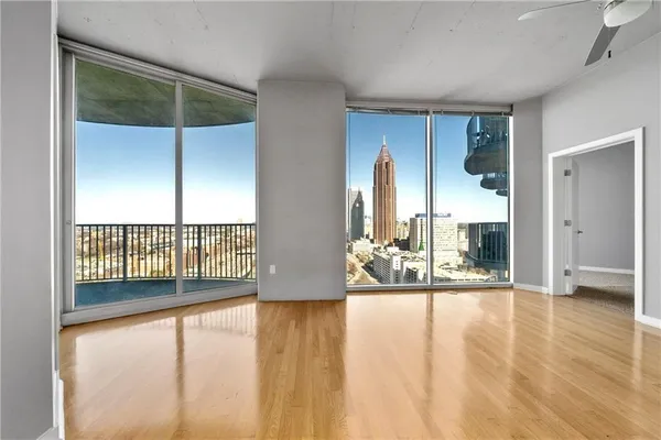 $2,995 | 400 West Peachtree Street Northwest, Unit 2504, Atlanta, GA 30308