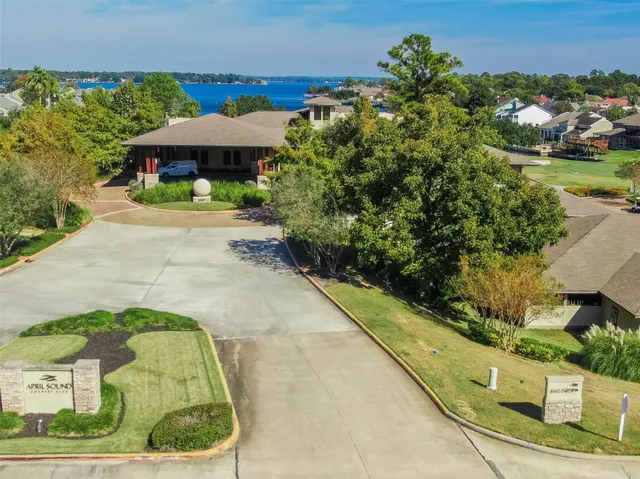 $1,580 | 1413 East April Villa, Unit B, Montgomery, TX 77356