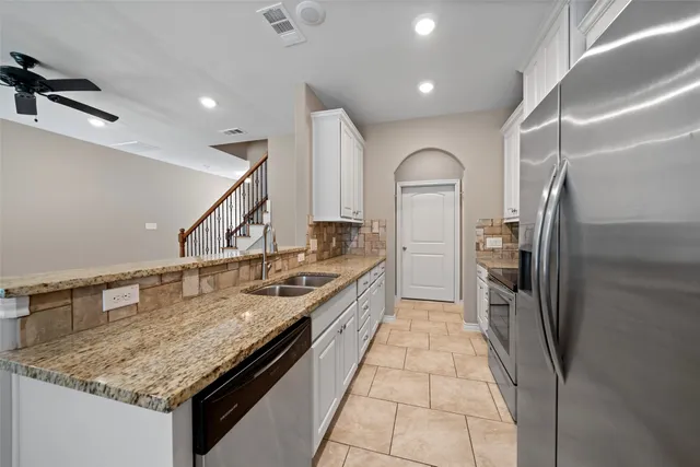 $1,580 | 1413 East April Villa, Unit B, Montgomery, TX 77356