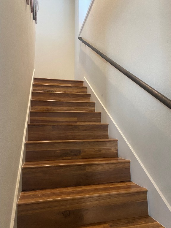 404 Spiny Lizard Lane San Marcos, TX 78666 - Photo 13 of 28 a view of entryway