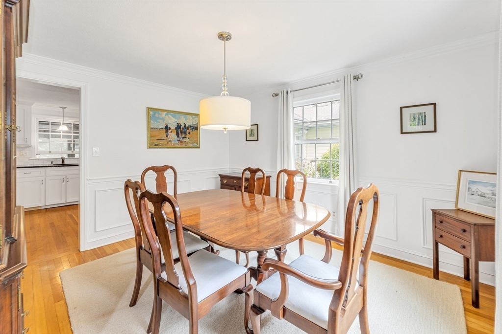 4 Old Wood Road Framingham, MA 01701 - Photo 6 of 39