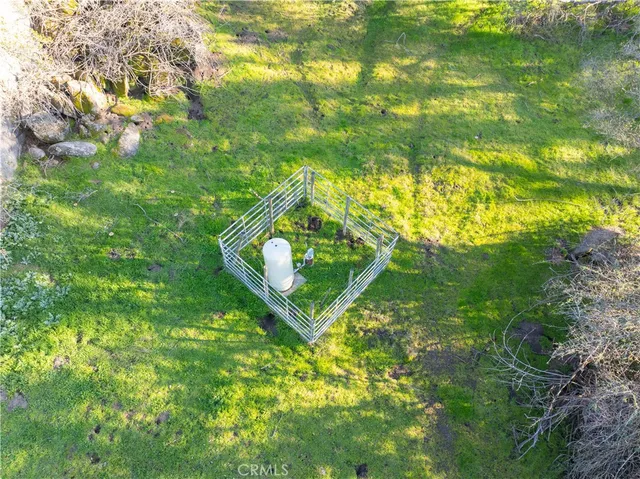 a view of a small yard