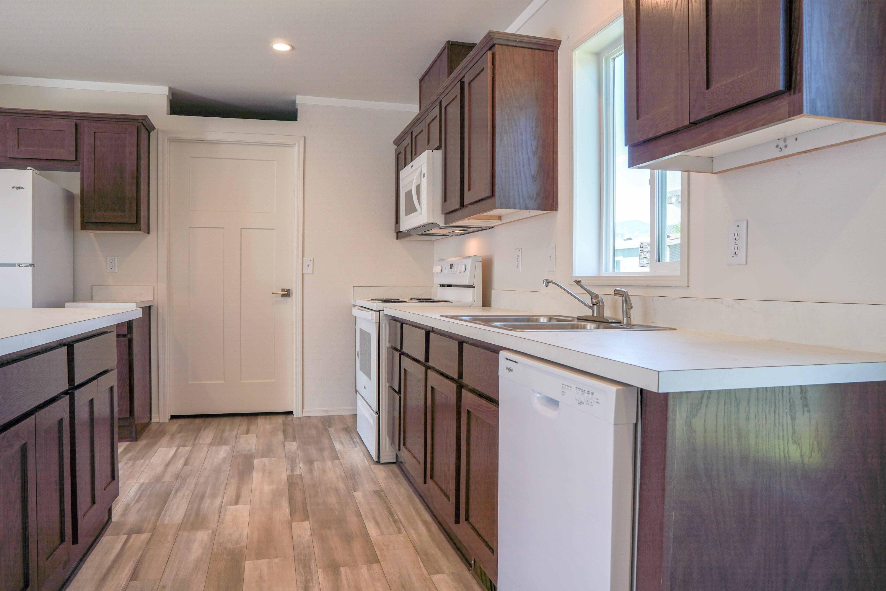 460 Arnos Road, Unit 47 Talent, OR 97540 - Photo 8 of 15 08