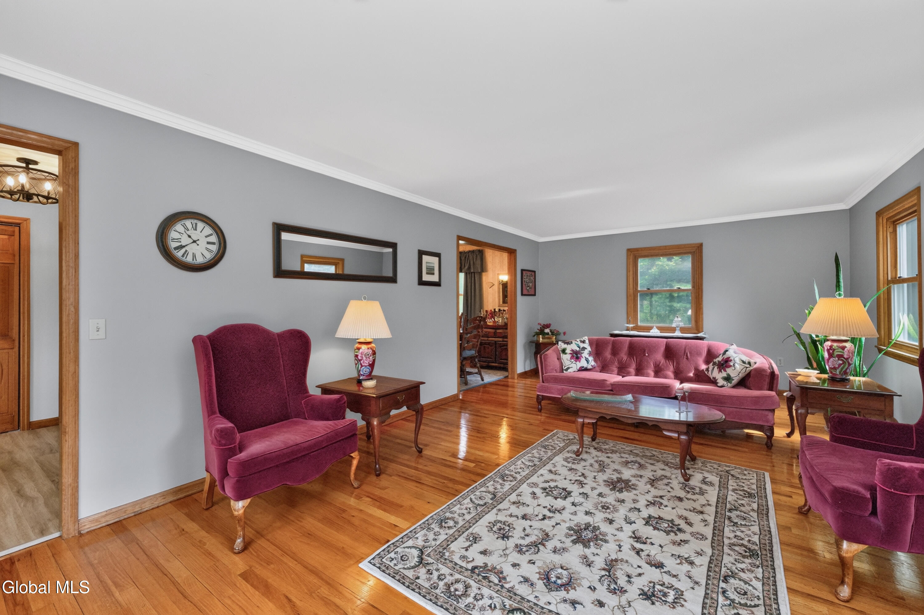4 Homestead Road Glenville, NY 12302 - Photo 9 of 52 2 Livingroom 2