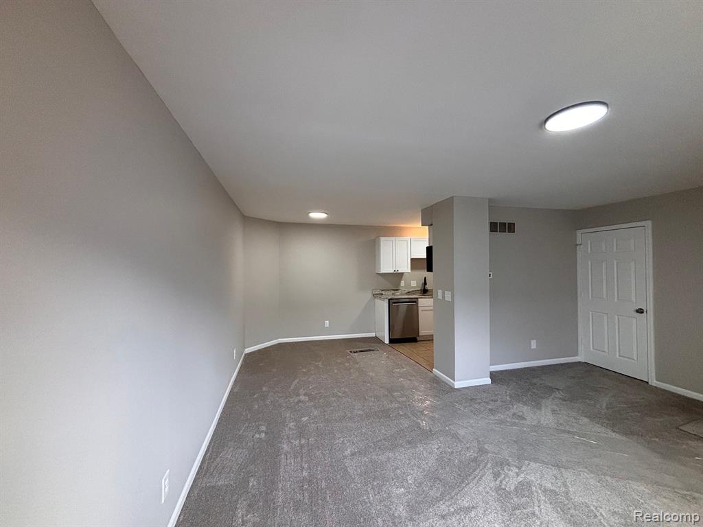 28177 Raleigh Crescent Drive Chesterfield, MI 48051 - Photo 6 of 22
