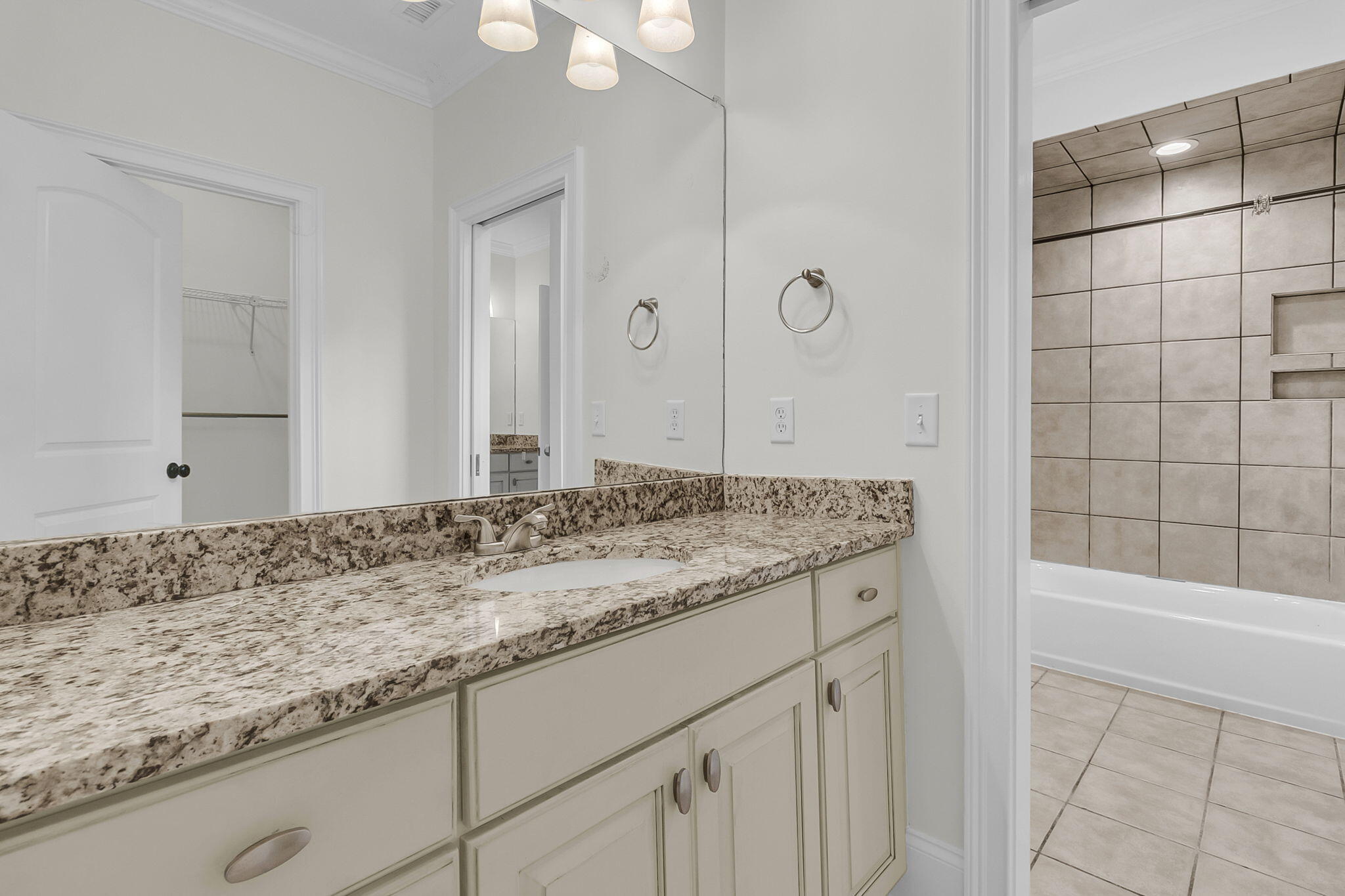 409 Buffware Court Charleston, SC 29492 - Photo 42 of 77 CREM - 409 Buffware Ct-43