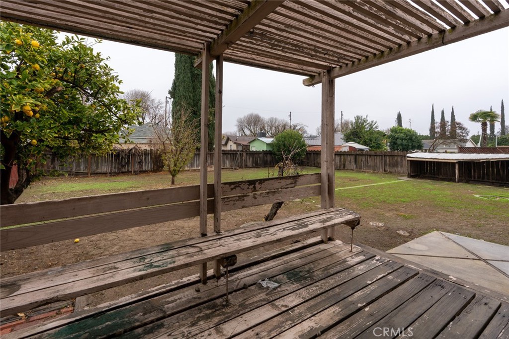 358 Sycamore Avenue Gustine, CA 95322 - Photo 27 of 37 a view of a street with wooden floor