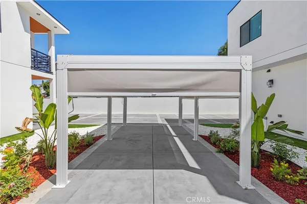 $5,500 | 15209 Cohasset Street, Van Nuys, CA 91405