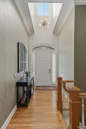 $795,000 | 724 Clayton Corners Drive, Ballwin, MO 63011