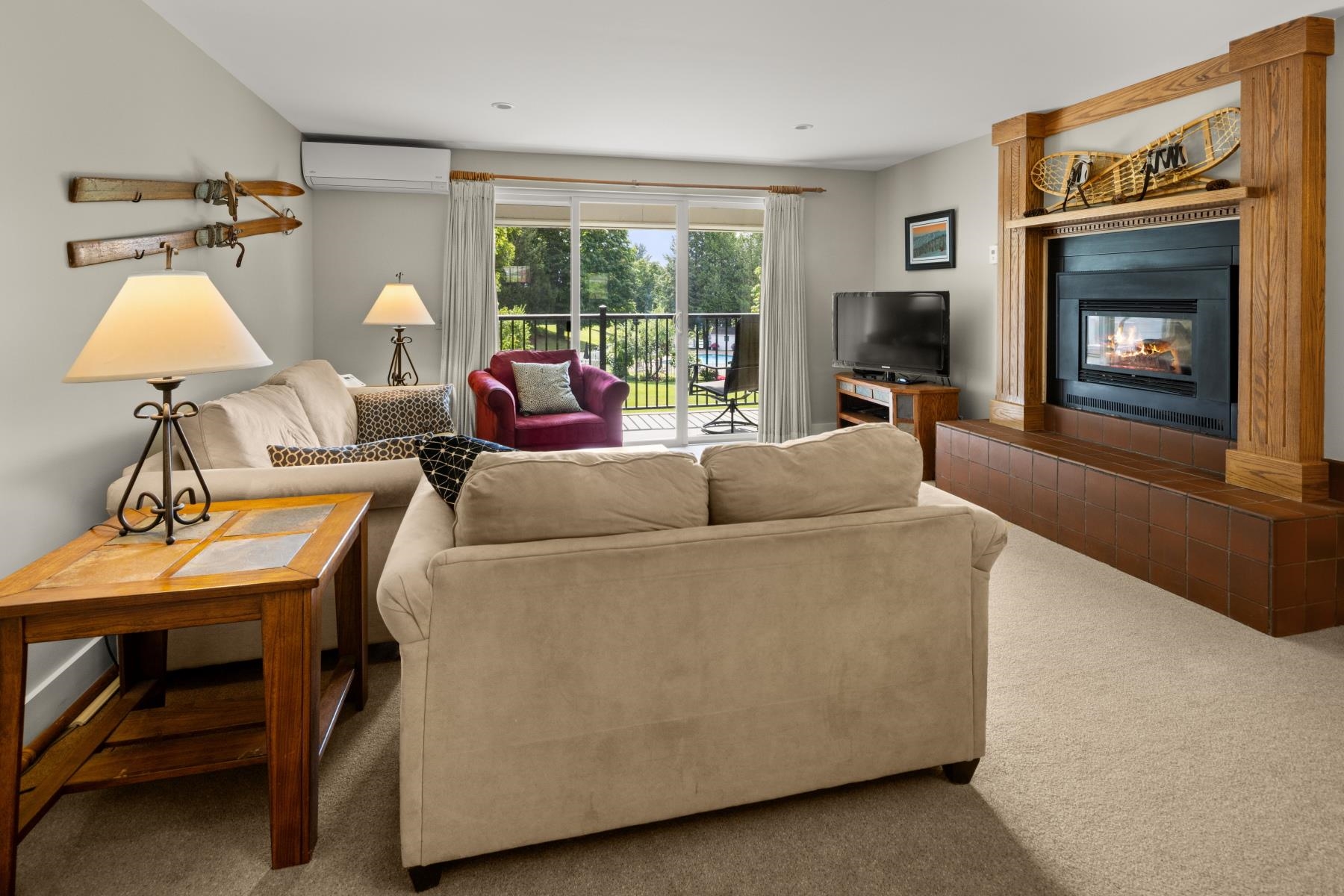6051 Mountain Road, Unit 29 Stowe, VT 05672 - Photo 16 of 40 Gallery Image 16