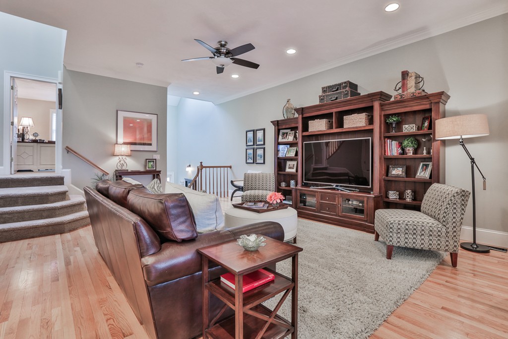 99 Hawthorne Village Road, Unit 99 Nashua, NH 03062 - Photo 5 of 20 Gallery Image 5