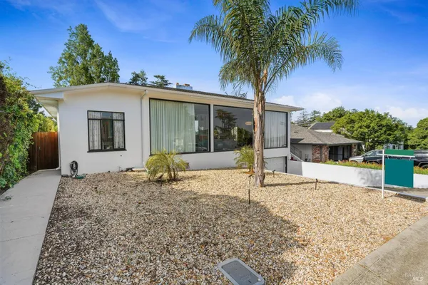 $810,000 | 657 Washington Street, Vallejo, CA 94590