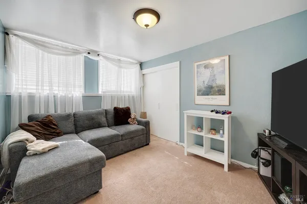 $810,000 | 657 Washington Street, Vallejo, CA 94590