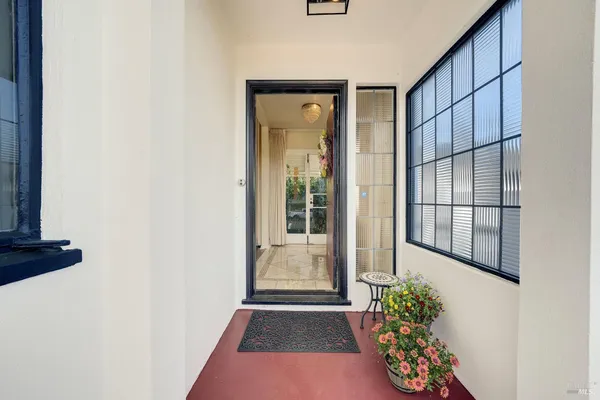 $810,000 | 657 Washington Street, Vallejo, CA 94590