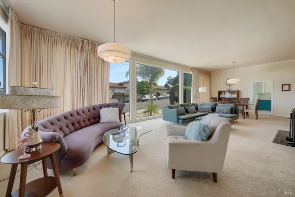 $810,000 | 657 Washington Street, Vallejo, CA 94590
