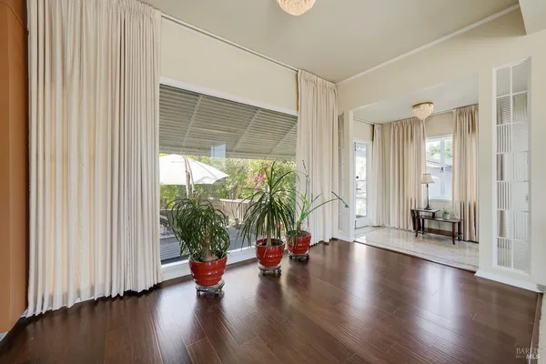 $810,000 | 657 Washington Street, Vallejo, CA 94590