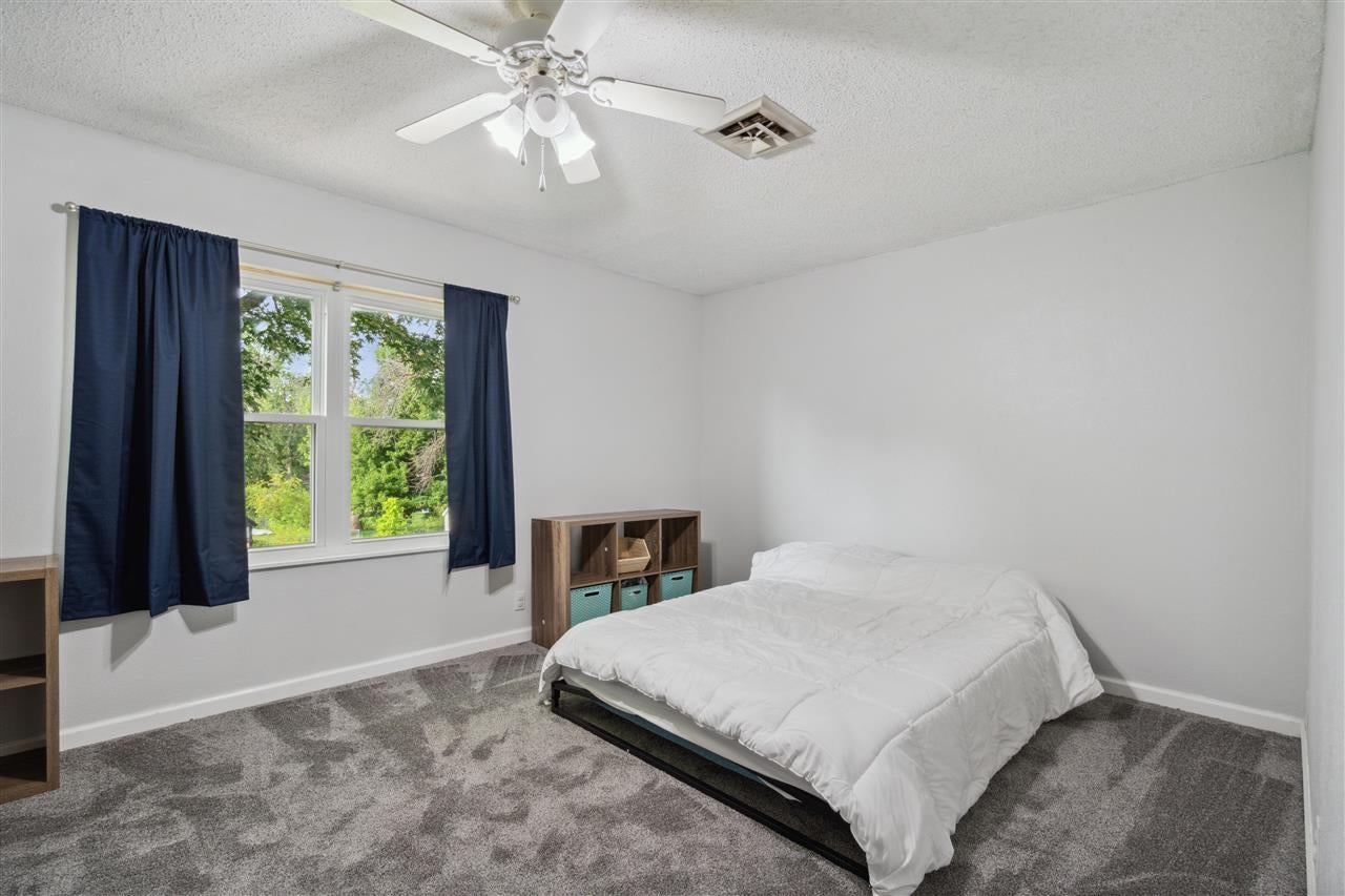 357 Boyson Road Northeast Cedar Rapids, IA 52402 - Photo 17 of 34 Gallery Image 17