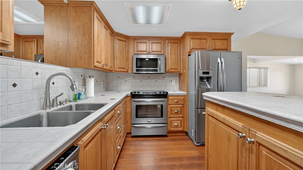 1462 Merion Way, Unit 30G Long Beach, CA 90803 - Photo 10 of 38