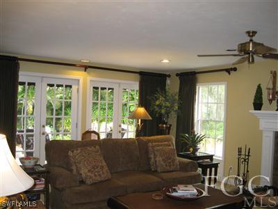 1657 Menlo Road Fort Myers, FL 33901 - Photo 12 of 25 Gallery Image 12