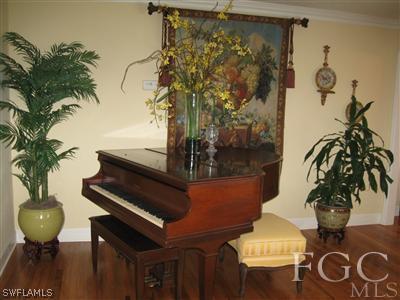 1657 Menlo Road Fort Myers, FL 33901 - Photo 4 of 25 Gallery Image 4