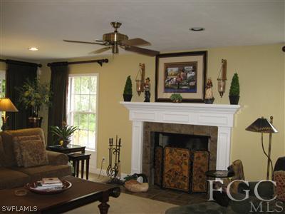 1657 Menlo Road Fort Myers, FL 33901 - Photo 9 of 25 Gallery Image 9