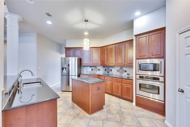 $3,799 | 7017 Via Dono Drive, Austin, TX 78749