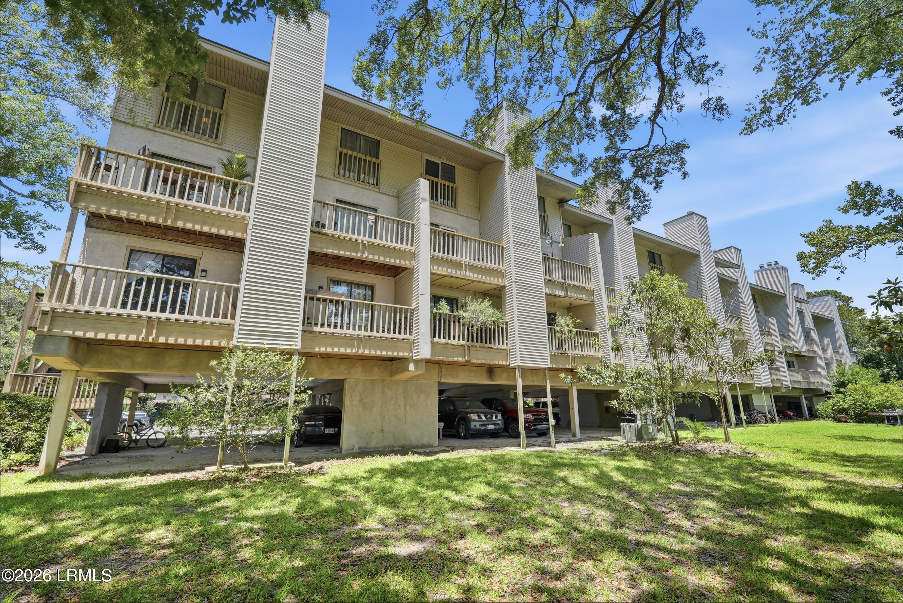 156 Dillon Road, Unit 225 Hilton Head Island, SC 29926 - Photo 28 of 31 31_dsc02464