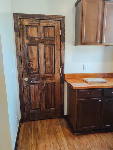 a bathroom with a toilet