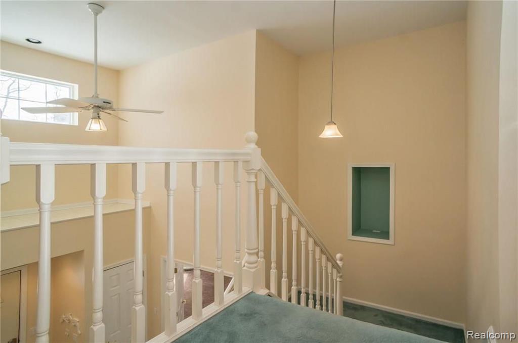 11104 Mcgregor Road Pinckney, MI 48169 - Photo 17 of 42
