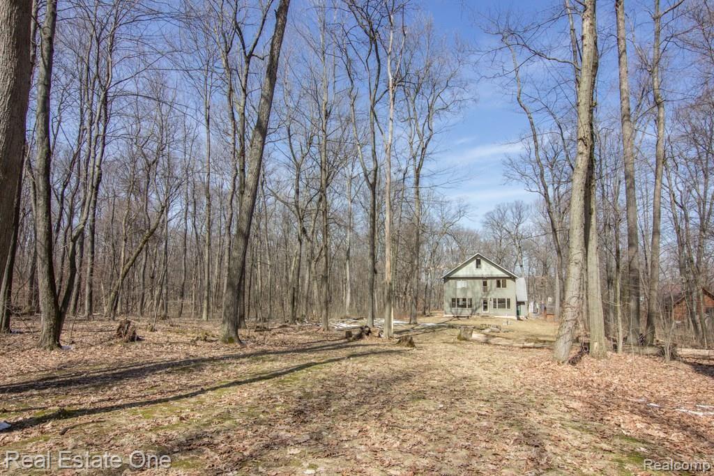 5247 Woodlane Road Clarkston, MI 48348 - Photo 36 of 38 IMG_9181.jpg