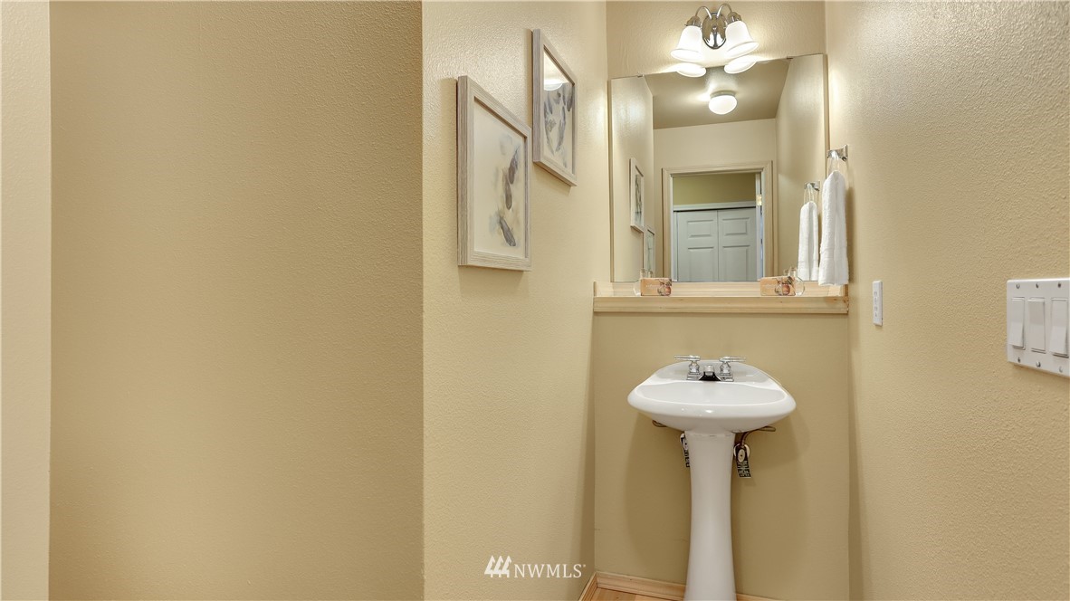 18807 20th Avenue Southeast Bothell, WA 98012 - Photo 11 of 25 Gallery Image 11