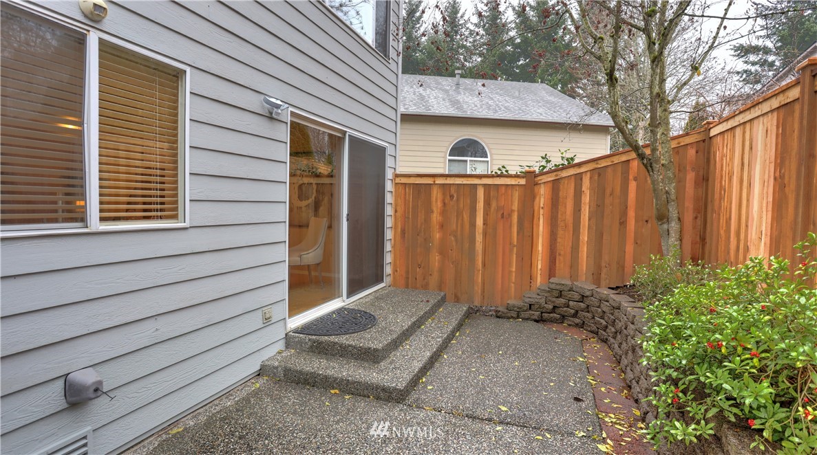 18807 20th Avenue Southeast Bothell, WA 98012 - Photo 19 of 25 Gallery Image 19