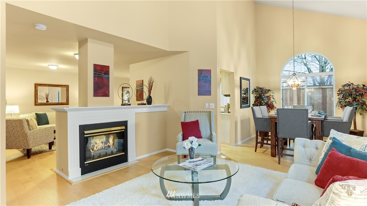 18807 20th Avenue Southeast Bothell, WA 98012 - Photo 3 of 25 Gallery Image 3