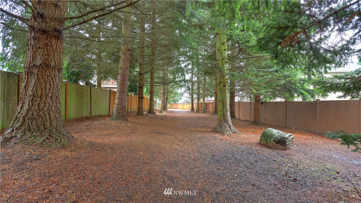 18807 20th Avenue Southeast Bothell, WA 98012 - Photo 23 of 25 Gallery Image 23