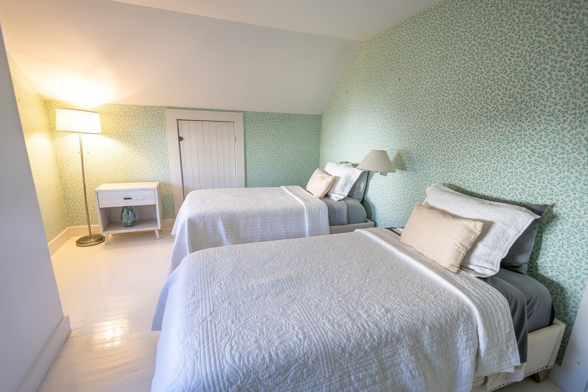 10 Orchard Road Gloucester, MA 01930 - Photo 16 of 20 Gallery Image 16