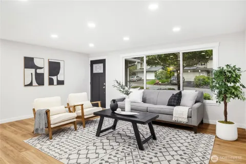$1,349,950 | 7608 140th Place Northeast, Redmond, WA 98052