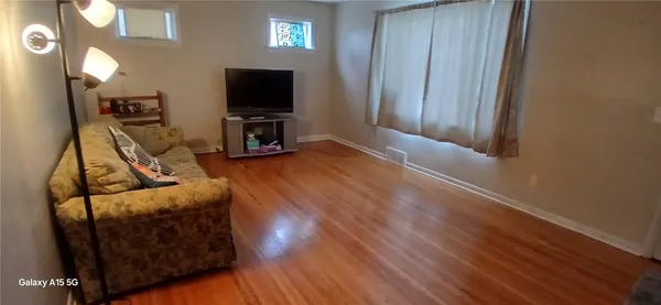 $2,100 | 38 Crossfield Road, Rochester, NY 14609