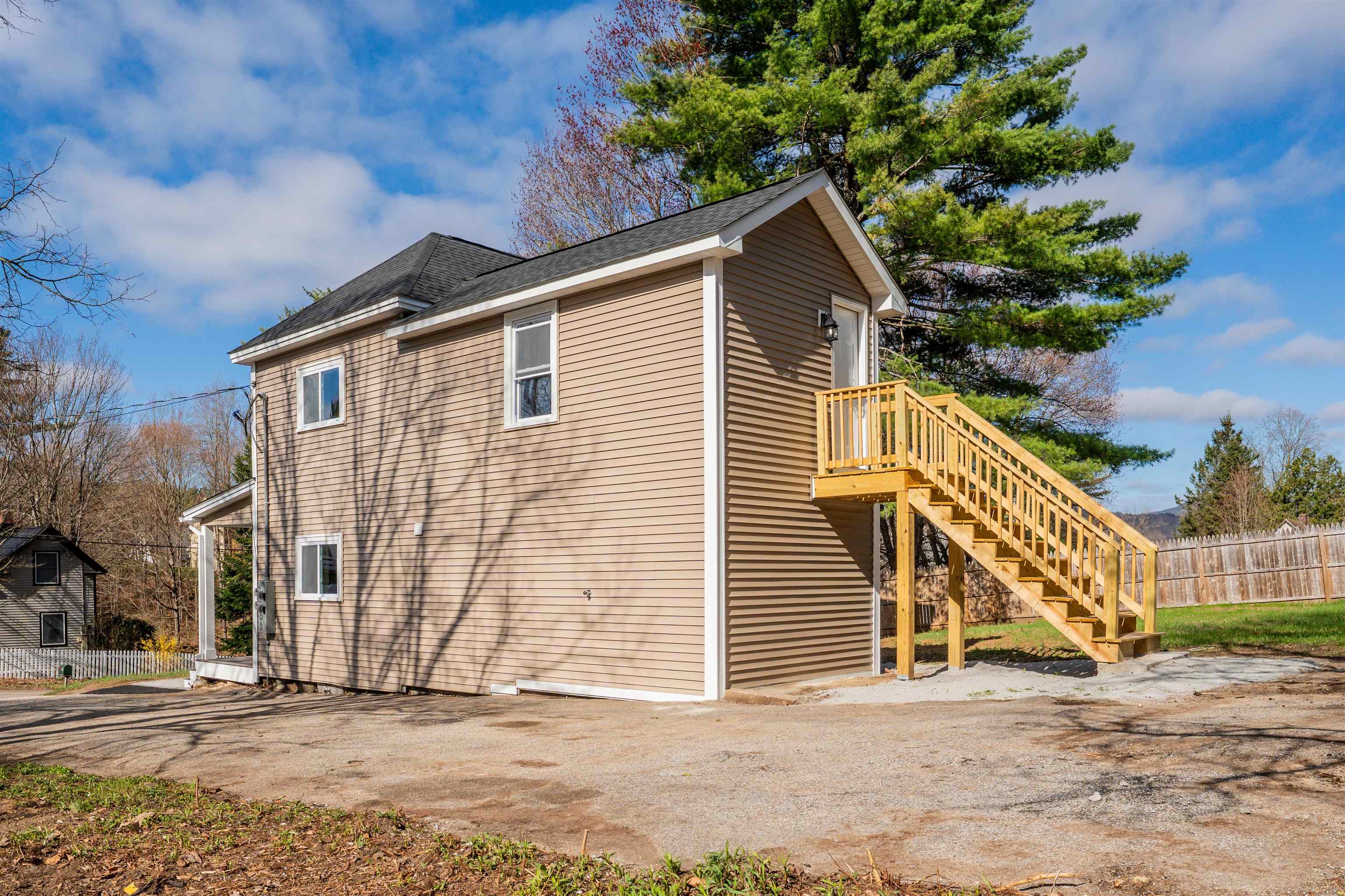 27 Washington Street Ashland, NH 03217 - Photo 23 of 26