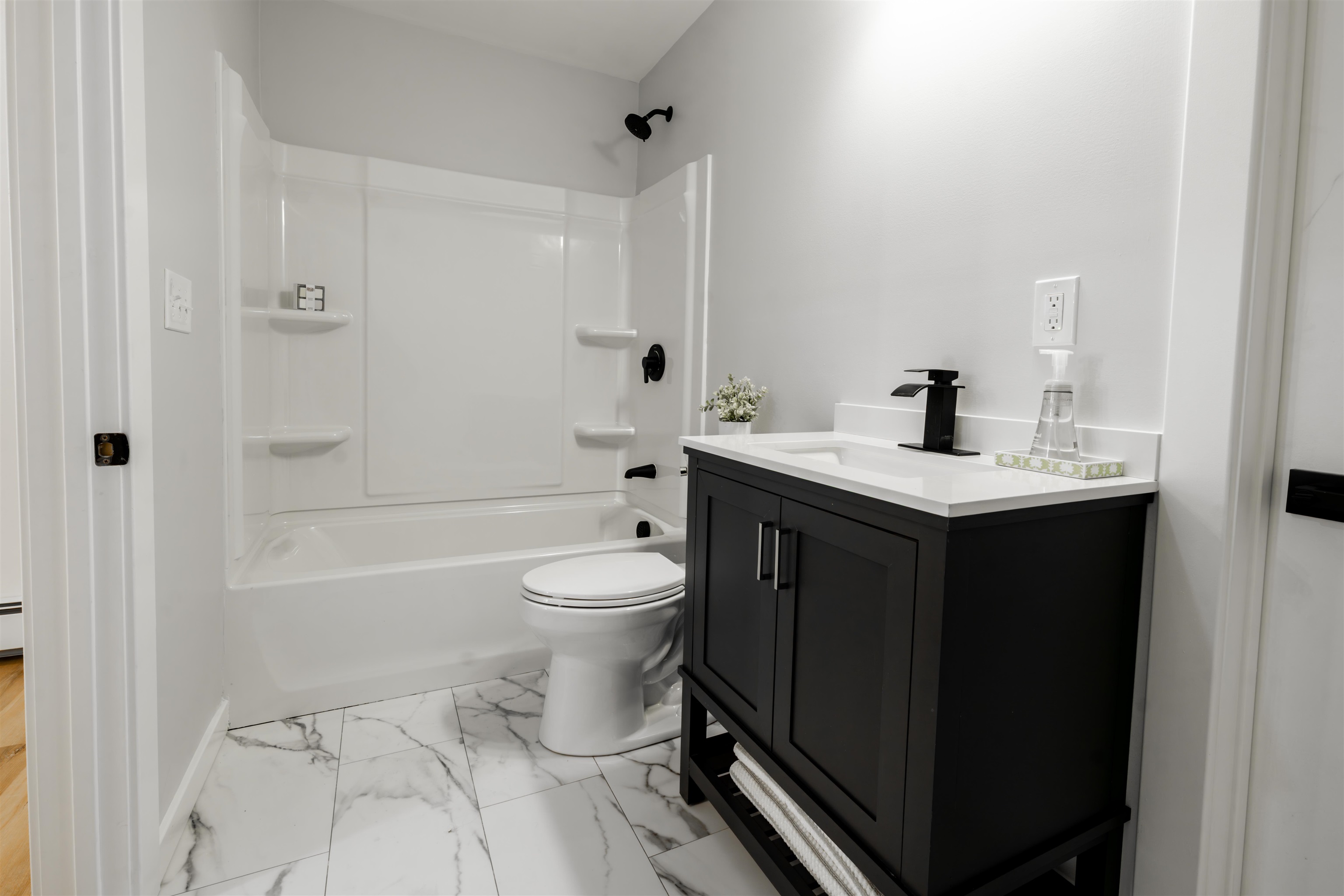 27 Washington Street Ashland, NH 03217 - Photo 5 of 26