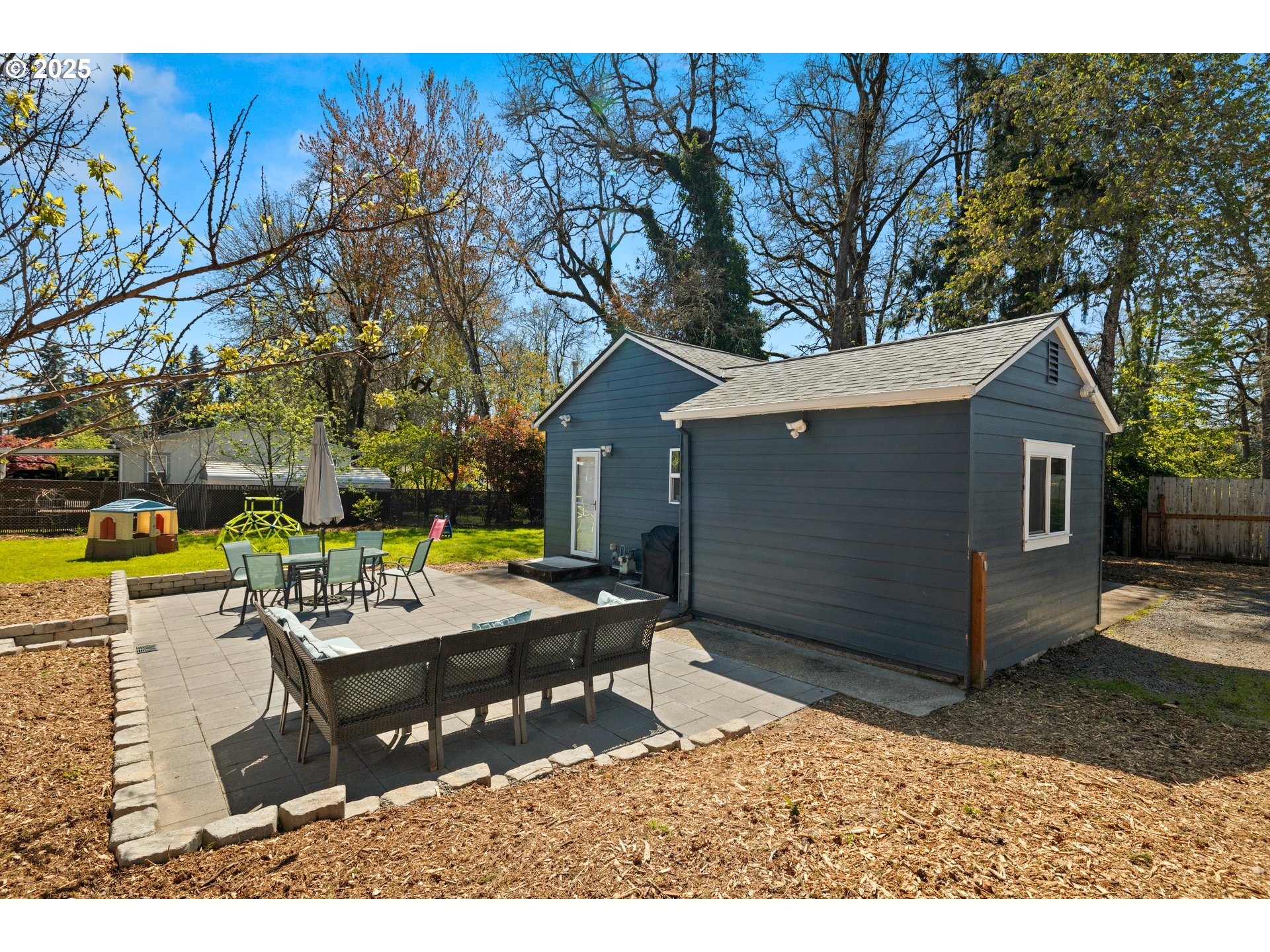 3222 Southeast Concord Road Milwaukie, OR 97267 - Photo 26 of 38 Gallery Image 26