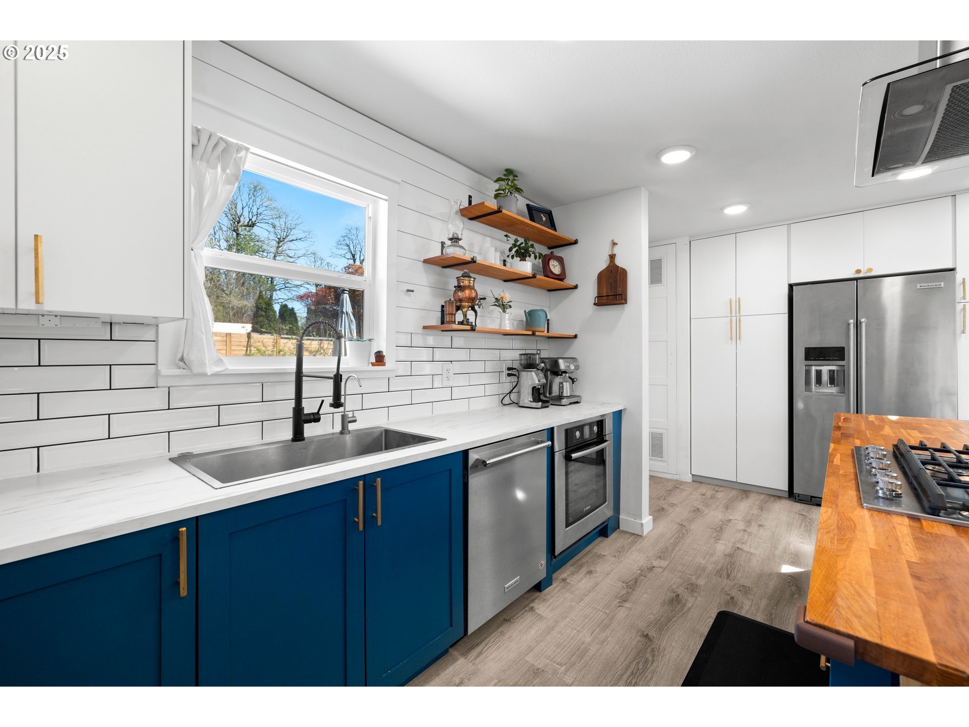 3222 Southeast Concord Road Milwaukie, OR 97267 - Photo 9 of 38 Gallery Image 9