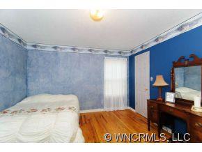 916 Long Branch Road Swannanoa, NC 28778 - Photo 13 of 24 Gallery Image 13