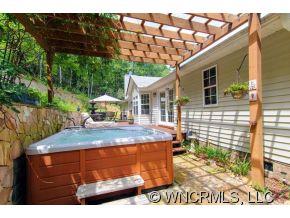 916 Long Branch Road Swannanoa, NC 28778 - Photo 20 of 24 Gallery Image 20