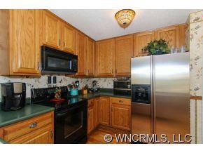 916 Long Branch Road Swannanoa, NC 28778 - Photo 6 of 24 Gallery Image 6