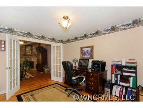 916 Long Branch Road Swannanoa, NC 28778 - Photo 10 of 24 Gallery Image 10