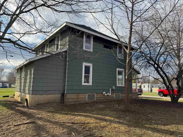 $2,500 | 130 West Maple Street, Pennville, IN 47369