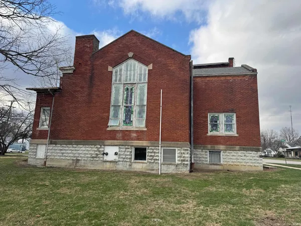 $2,500 | 130 West Maple Street, Pennville, IN 47369